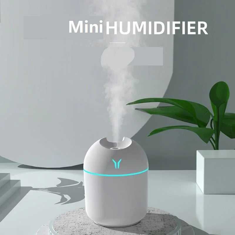 Difusor de Óleo Essencial de Aroma Umidificador de Ar Mini USB de 250ML Para Carro Domésticos silencioso. Ultrassônico com Lâmpada de Cor LED