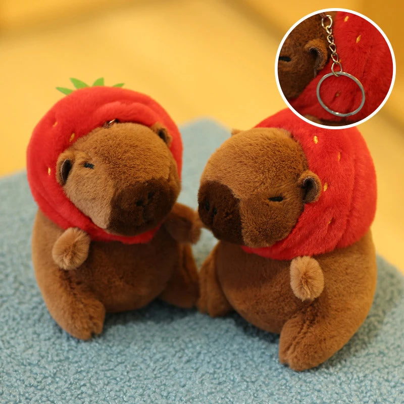 Chaveiro de Pelúcia em Formato de Capivara Cartoon.