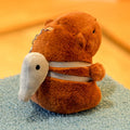 Chaveiro de Pelúcia em Formato de Capivara Cartoon.