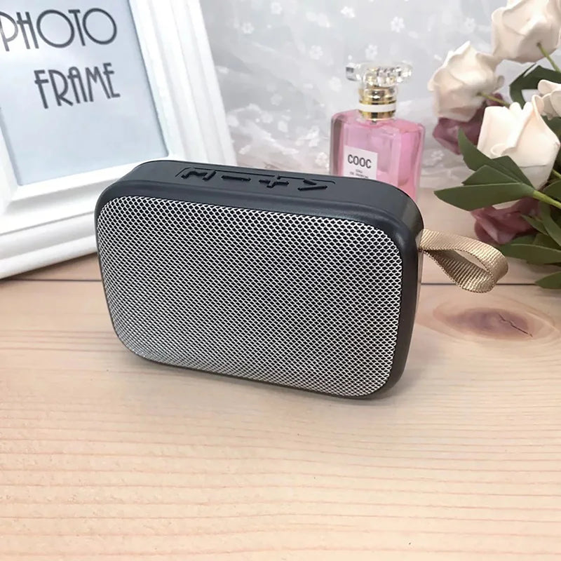 Alto-falantes portáteis Outdoor Bluetooth 5.0 Mini Oxford Loudspeaker Wireless Column 3D Stereo Music Player Surround Hifi sound Box