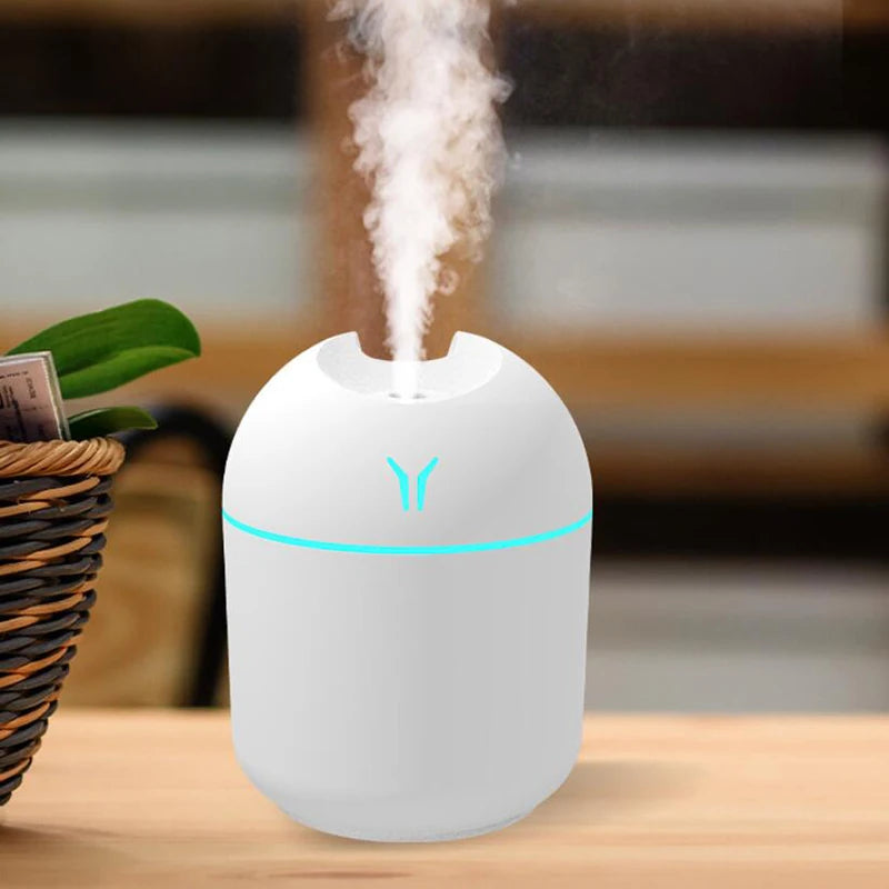 Difusor de Óleo Essencial de Aroma Umidificador de Ar Mini USB de 250ML Para Carro Domésticos silencioso. Ultrassônico com Lâmpada de Cor LED